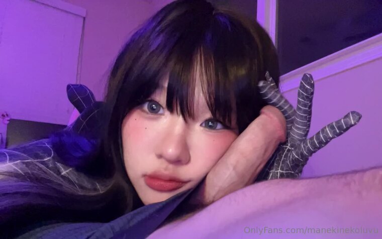 极品反差美少女【manekinekoluvu 】制服诱惑 - 私房ACG - sifacg.com