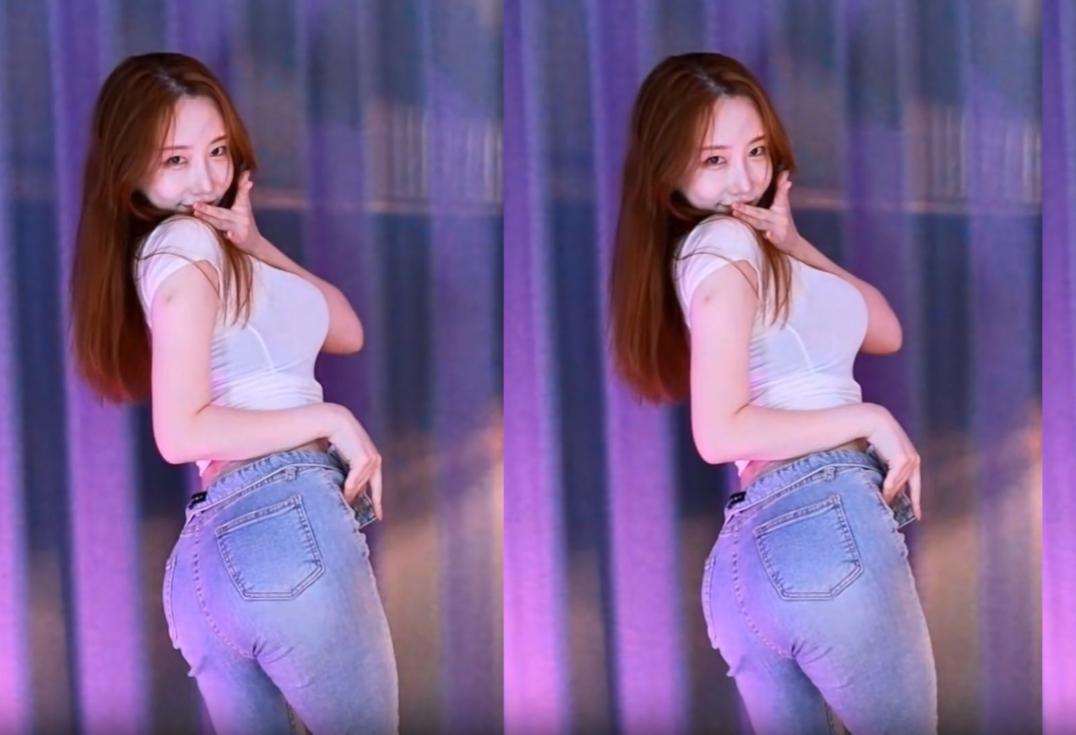 韩国BJ lilikkk 英井 深V胸沟暴击+牛仔低腰勒出翘臀 - 私房ACG - sifacg.com