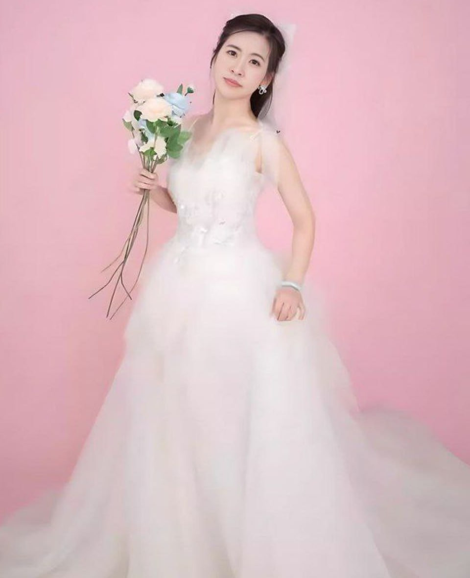 极品大奶头蝴蝶逼反差公立老师侯萌萌 - 私房ACG - sifacg.com