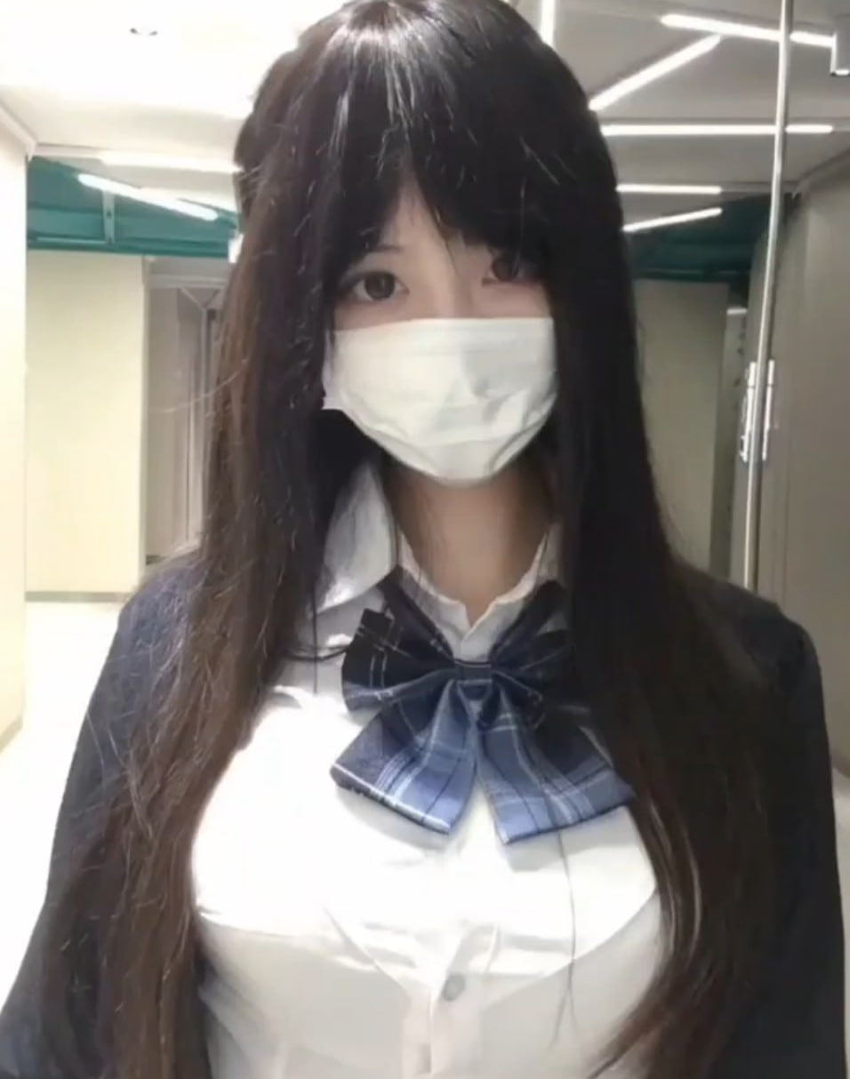 完美身材大奶萝莉！ - 私房ACG - sifacg.com