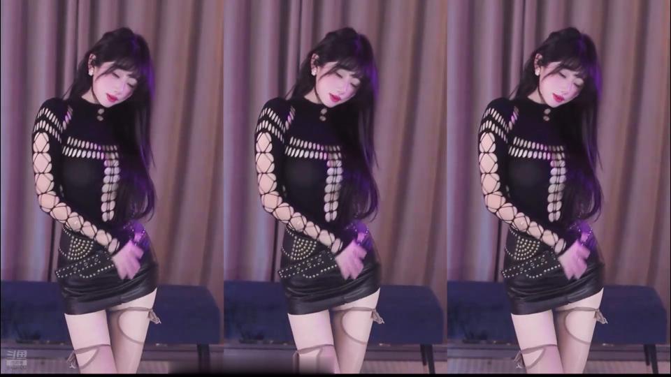 斗鱼主播_金灿灿 黑镂空热舞 - 私房ACG - sifacg.com