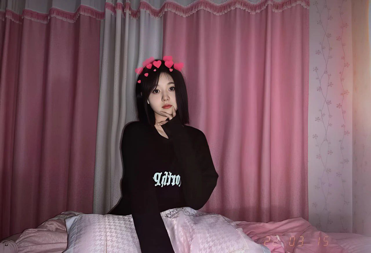 短发清纯嫩妹人设崩塌！！！ - 私房ACG - sifacg.com