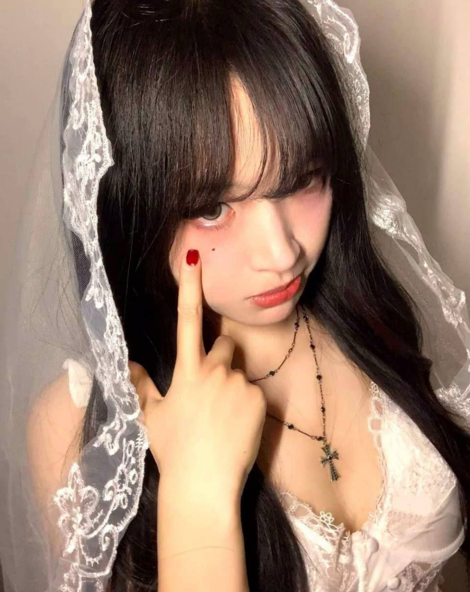 甜美度超高的极品反差少女 - 私房ACG - sifacg.com