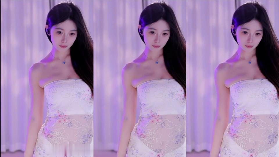 斗鱼主播没有小白兔了白色花卉抹胸热舞 - 私房ACG - sifacg.com