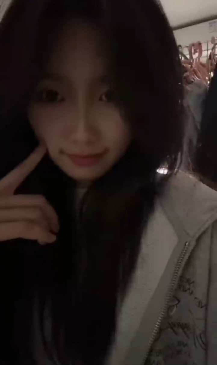 第一次初一的时候被她初恋破的 - 私房ACG - sifangacg.com