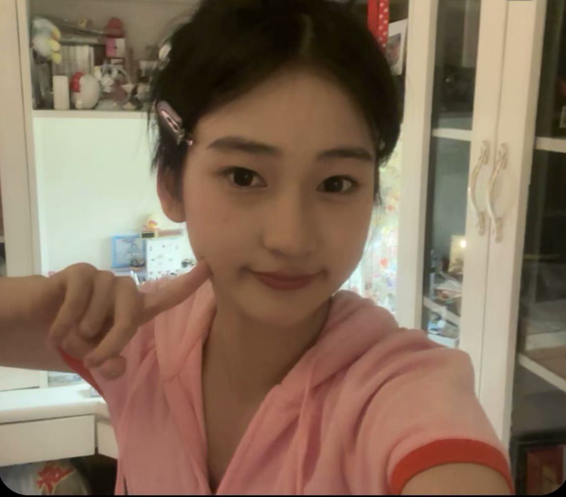 小反差婊【桂雅】有没有认识的 - 私房ACG - sifacg.com