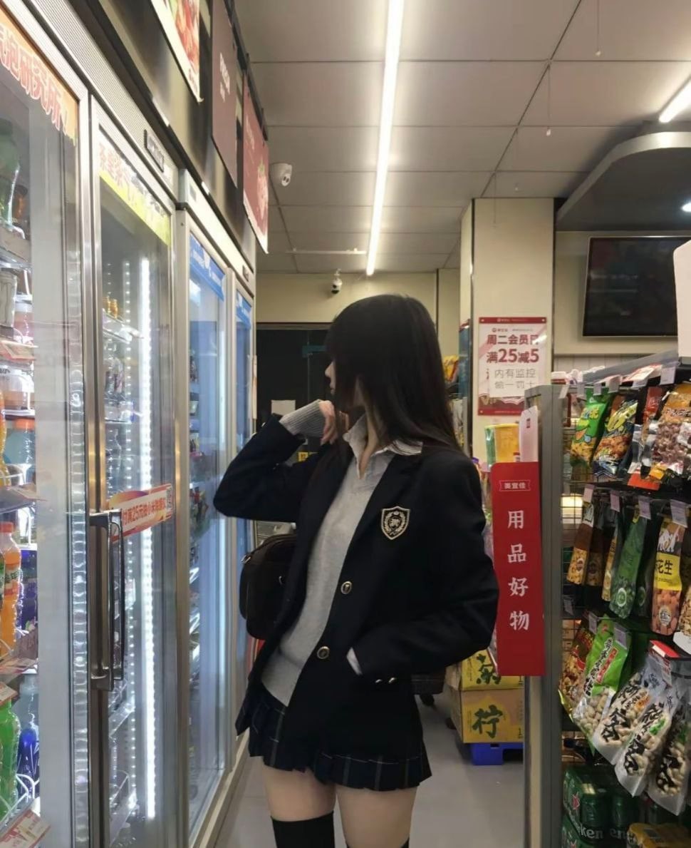 超级可爱的粉嫩富家女和前男友的性爱视频惨遭流出泄密 - 私房ACG - sifacg.com