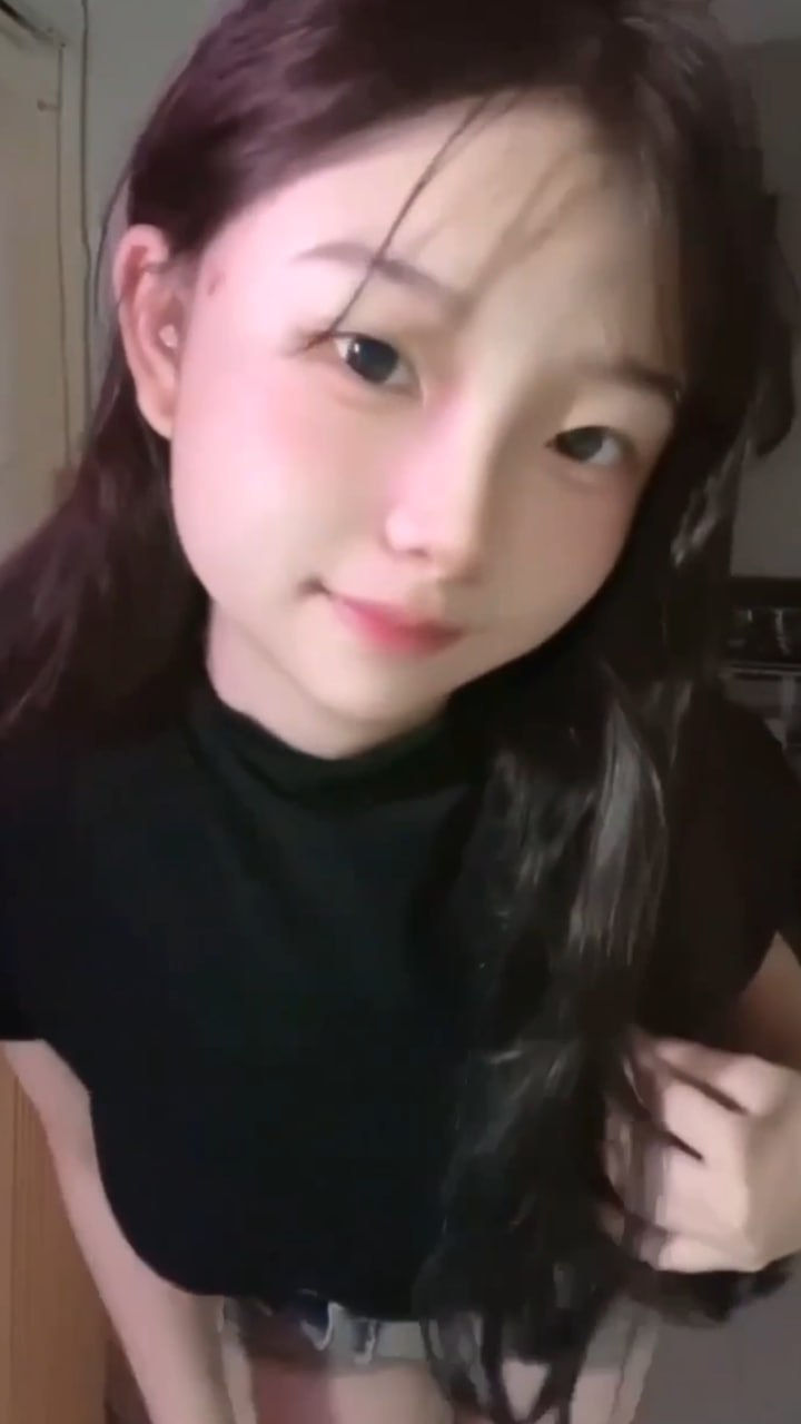 颜值纯欲甜美嫩妹裸舞秀自己完美的身材 - 私房ACG - sifacg.com