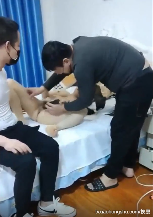 真实直播淫乱换妻4P - 私房ACG - sifacg.com