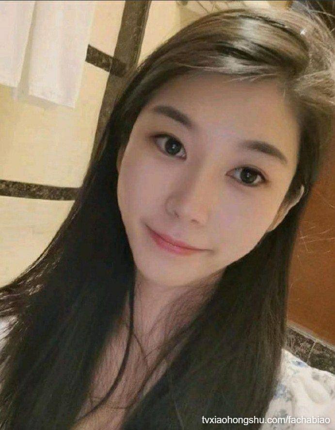 反差校花：课堂清纯女神，假期变身小母狗！ - 私房ACG - sifacg.com