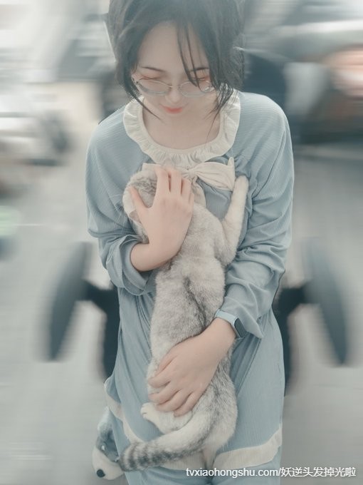 出门逛街喵，累得要死喵 - 私房ACG - sifacg.com