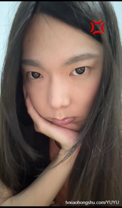 30歲臉頰肉要靠手撐著才不會太垂😔 - 私房ACG - sifacg.com