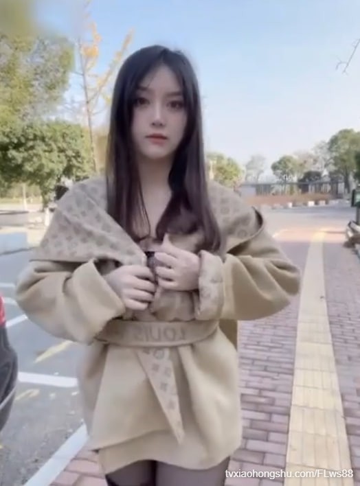 富哥户外调教极品高颜反差婊 - 私房ACG - sifacg.com