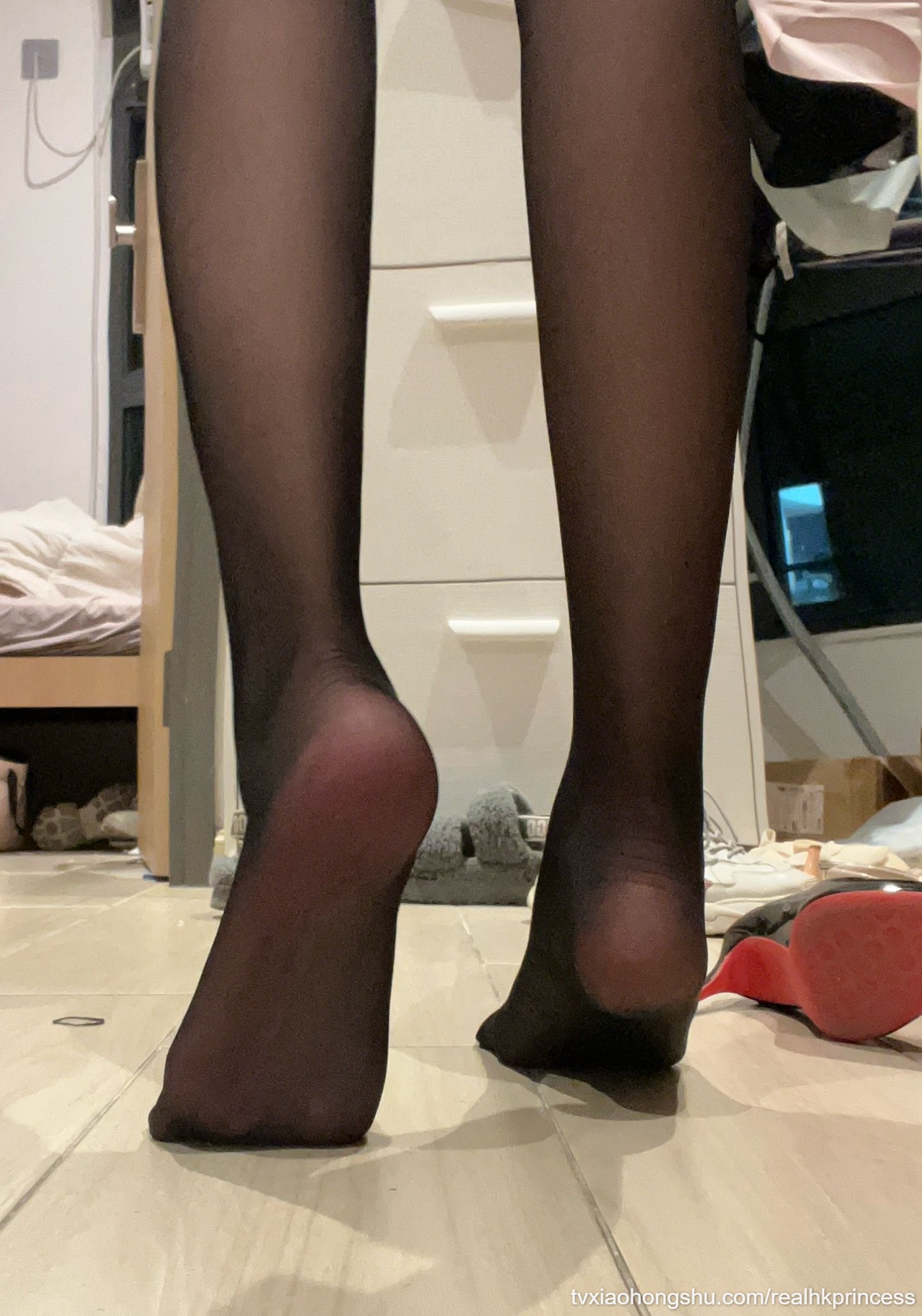 不知道会不会有人喜欢黑丝足底 - 私房ACG - sifacg.com