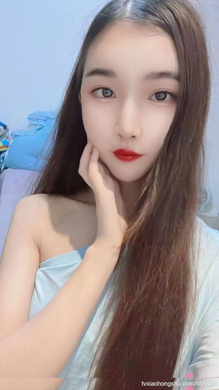 佛山小橙汁 (个人刚下海兼职) 年龄：21身高：168体重：92 地址：花都区飞鹅岭地铁b出口附近 - 私房ACG - sifacg.com