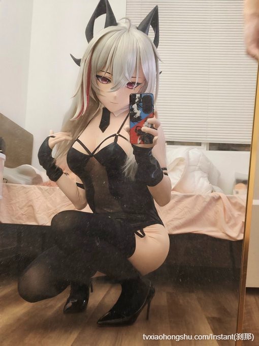 已严肃下蹲 - 私房ACG - sifacg.com