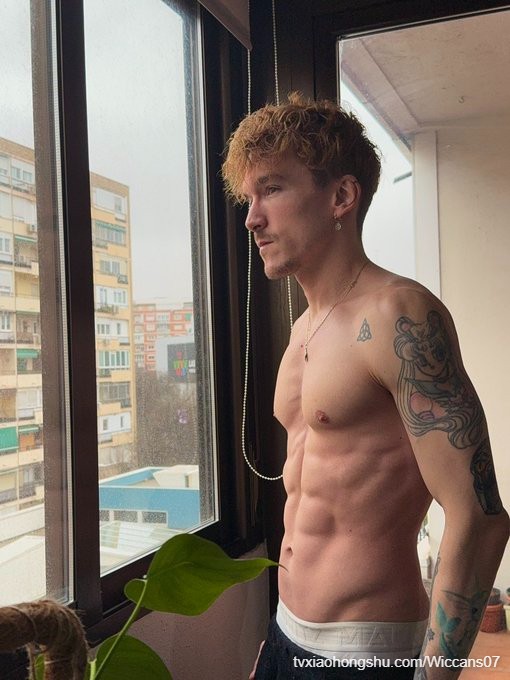 Lluvia que no para de caer… ☔️ - 私房ACG - sifacg.com