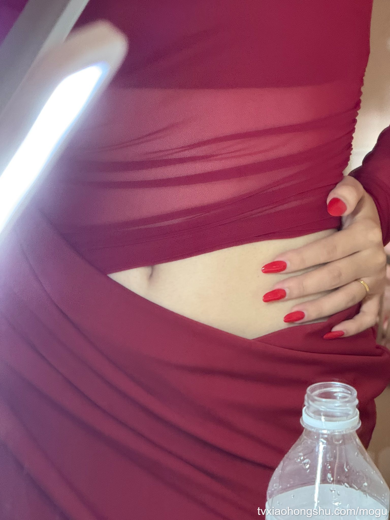 网友投稿：想念我的红指甲 - 私房ACG - sifacg.com