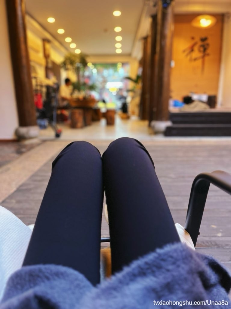 又想出去玩了  好无聊 - 私房ACG - sifacg.com