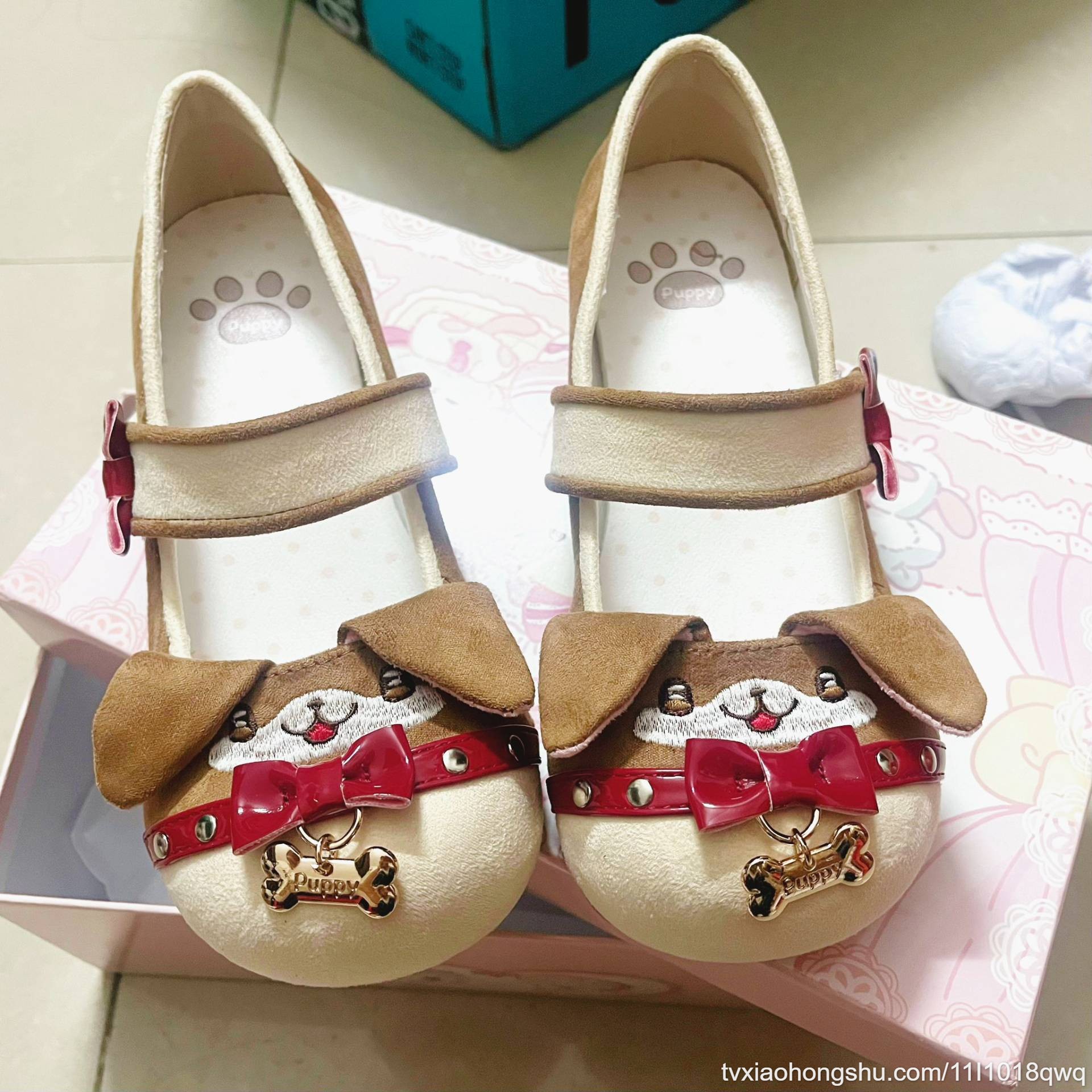 是哥哥给我买的小狗lo鞋哎 - 私房ACG - sifacg.com