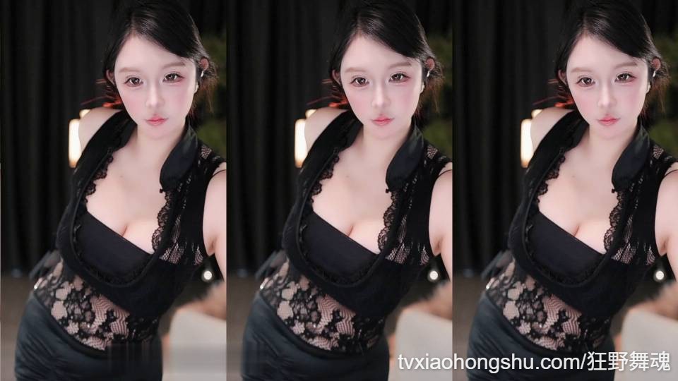 颜值主播_果酱包 黑色蕾丝深V杀！甜美小妖精撩人！ - 私房ACG - sifacg.com