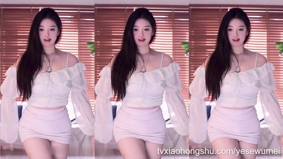 美女主播_赫拉拉 白色小短裙 清新甜妹风满分！ - 私房ACG - sifacg.com