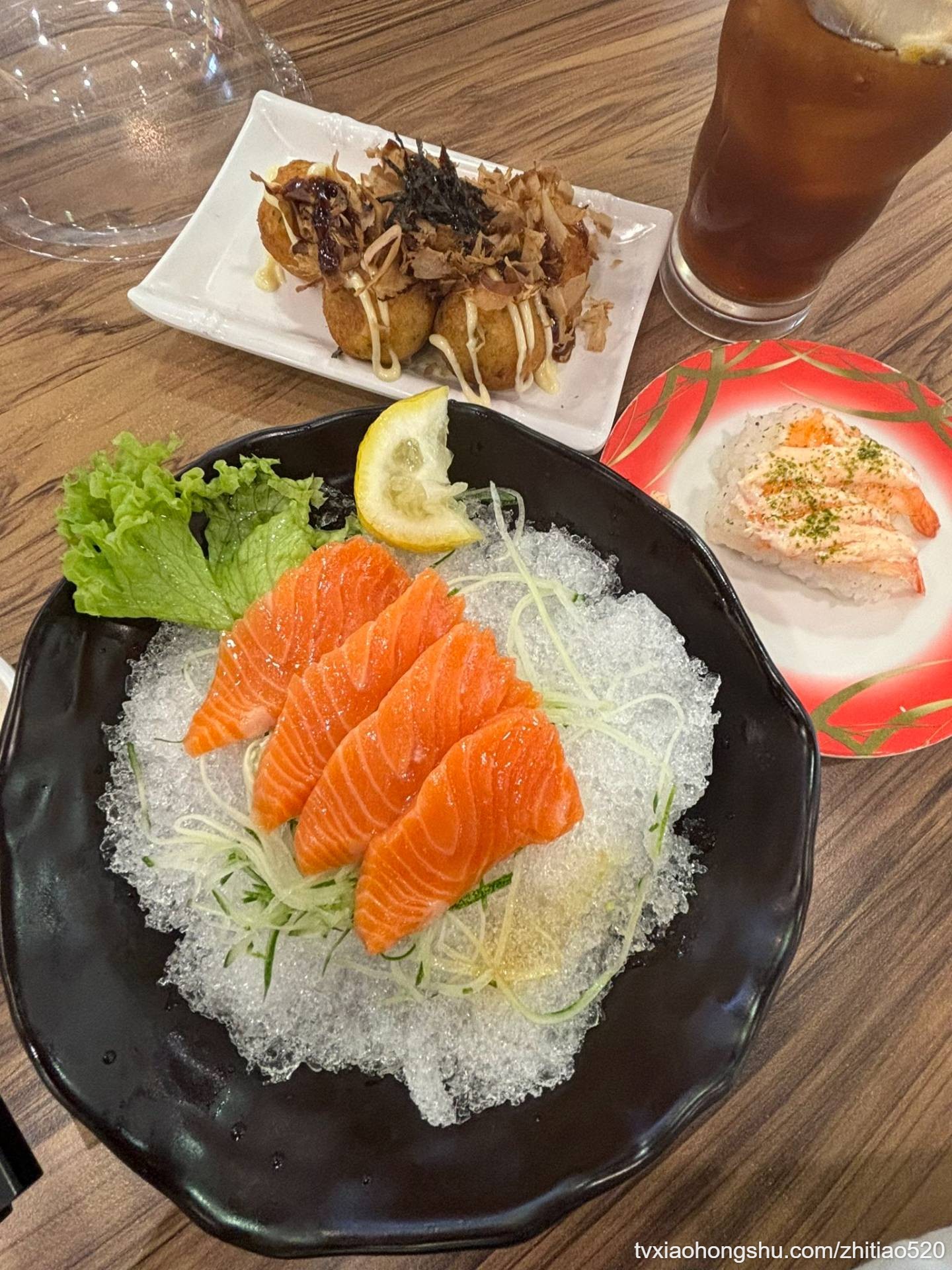 三文鱼给我的感觉就是生吃肥肉 我吃了想吐 可是我吃完过了几天又想吃三文鱼 这是为什么啊 - 私房ACG - sifacg.com