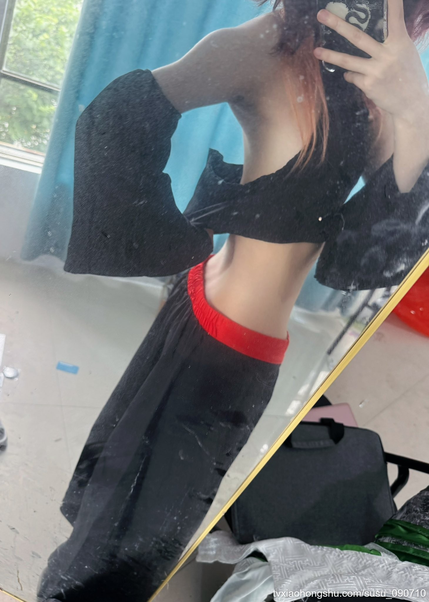 我新衣服到了我将疯狂拍图包哼哼哼 - 私房ACG - sifacg.com