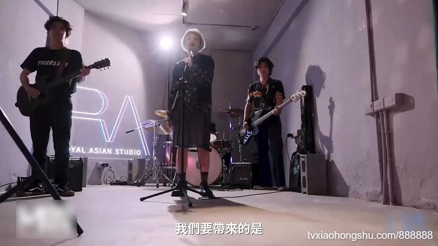 国产剧情AV地下乐团潜规则美乳主唱肉体交换表演机会 - 私房ACG - sifacg.com