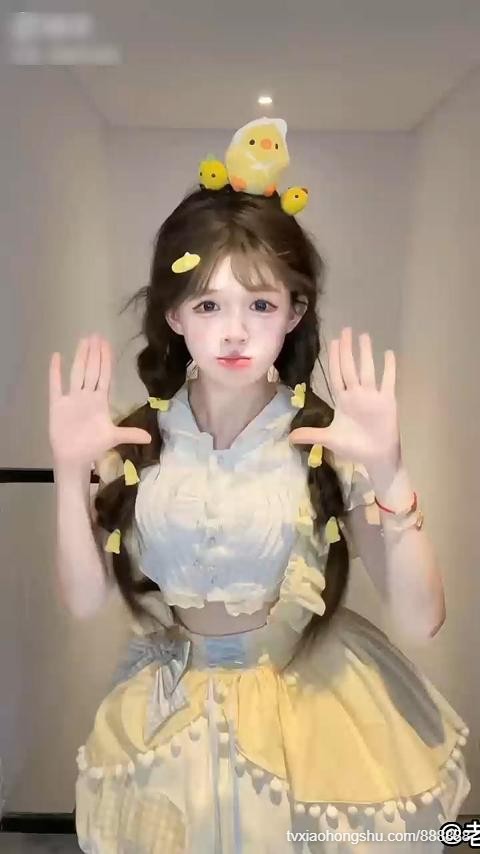 抖音网红魔法少女『冰凌紫萱』绿帽男友把萝莉女友献给榜一大哥车震内射 - 私房ACG - sifacg.com